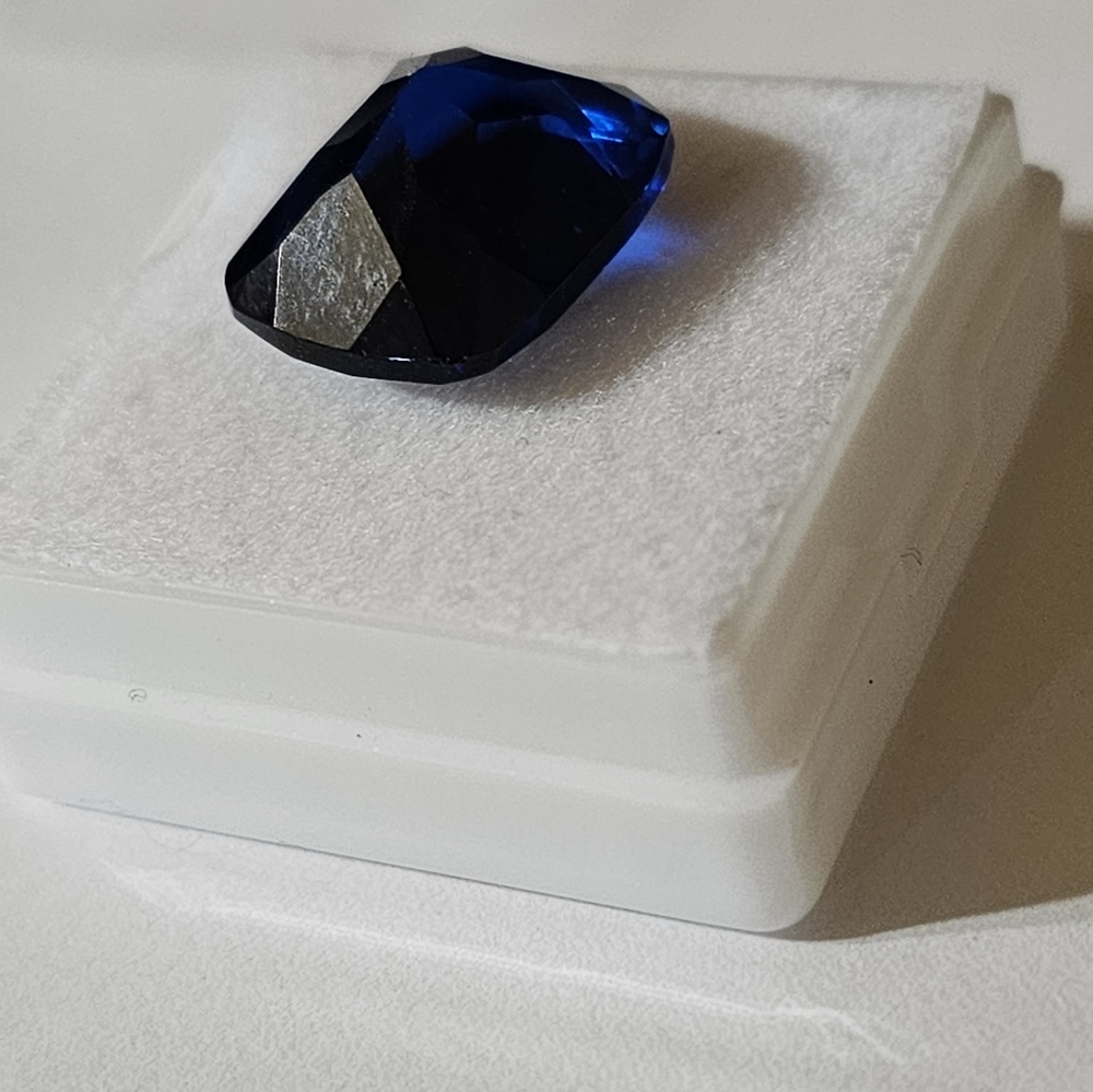 Dark Blue Certified Tanzanite Gemstone 12 Carats! π« - Picture 4 of 6